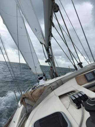 Poli Poli under full sail, off Beachy Head, 2017 taken by Cathryn.