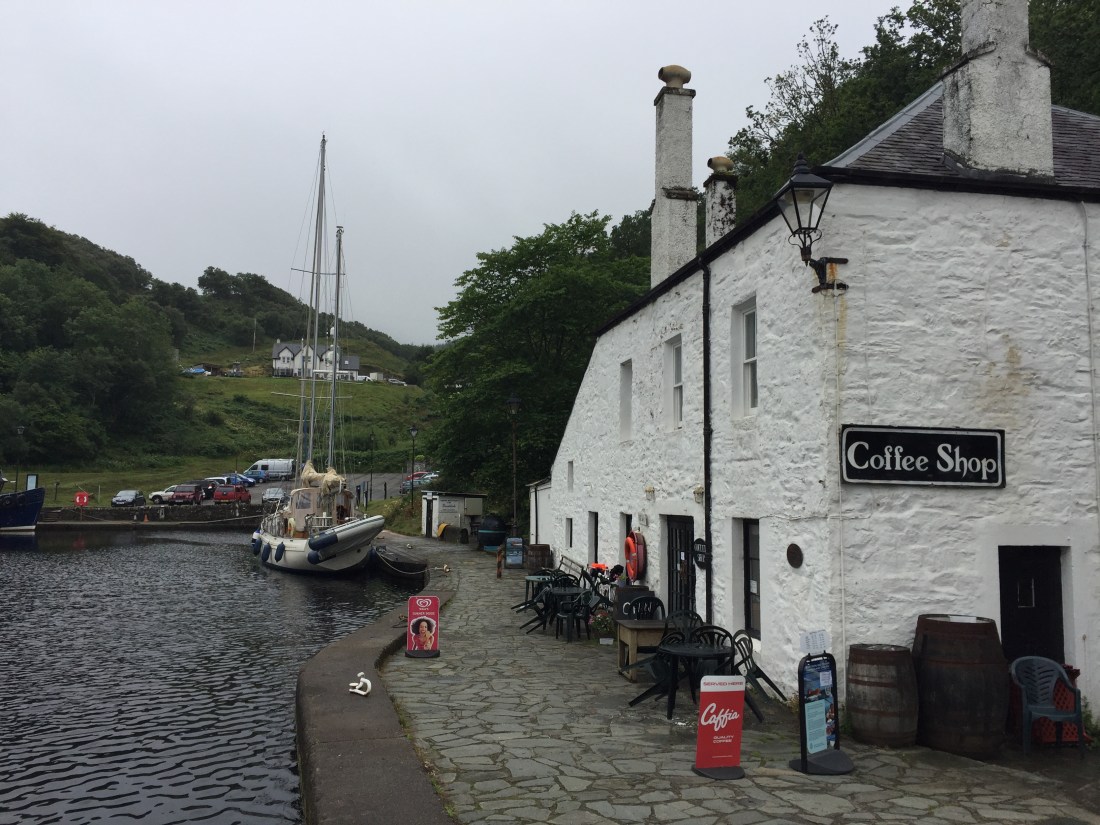 DA2D4B28-3D43-434A-8EFA-FE0023D10A95