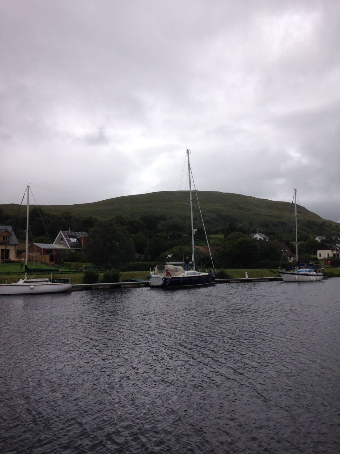 049AABA8-9CF7-4B79-987F-07FABDB9BF8C