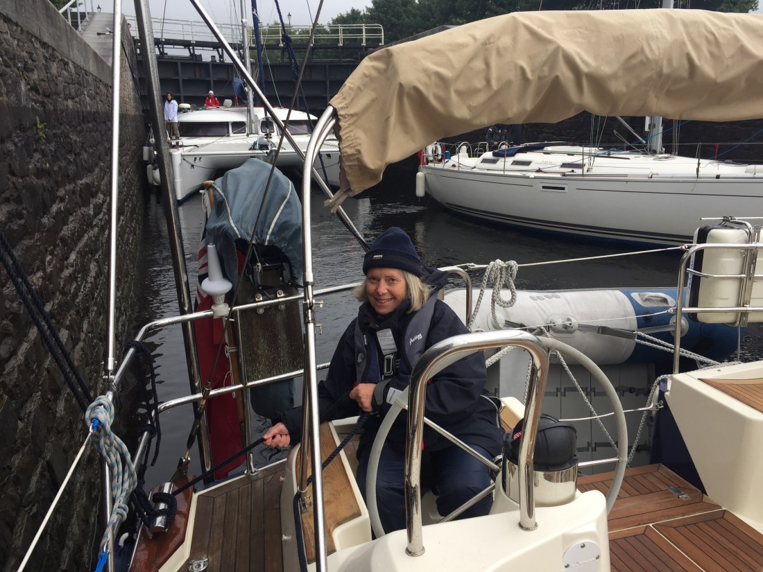 3E1358D7-FC5F-4065-BBA1-FDA139572ECD