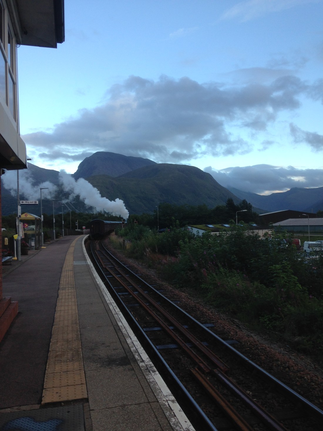 F2C815C0-FBBD-431D-9BAE-03D3C7A9A168