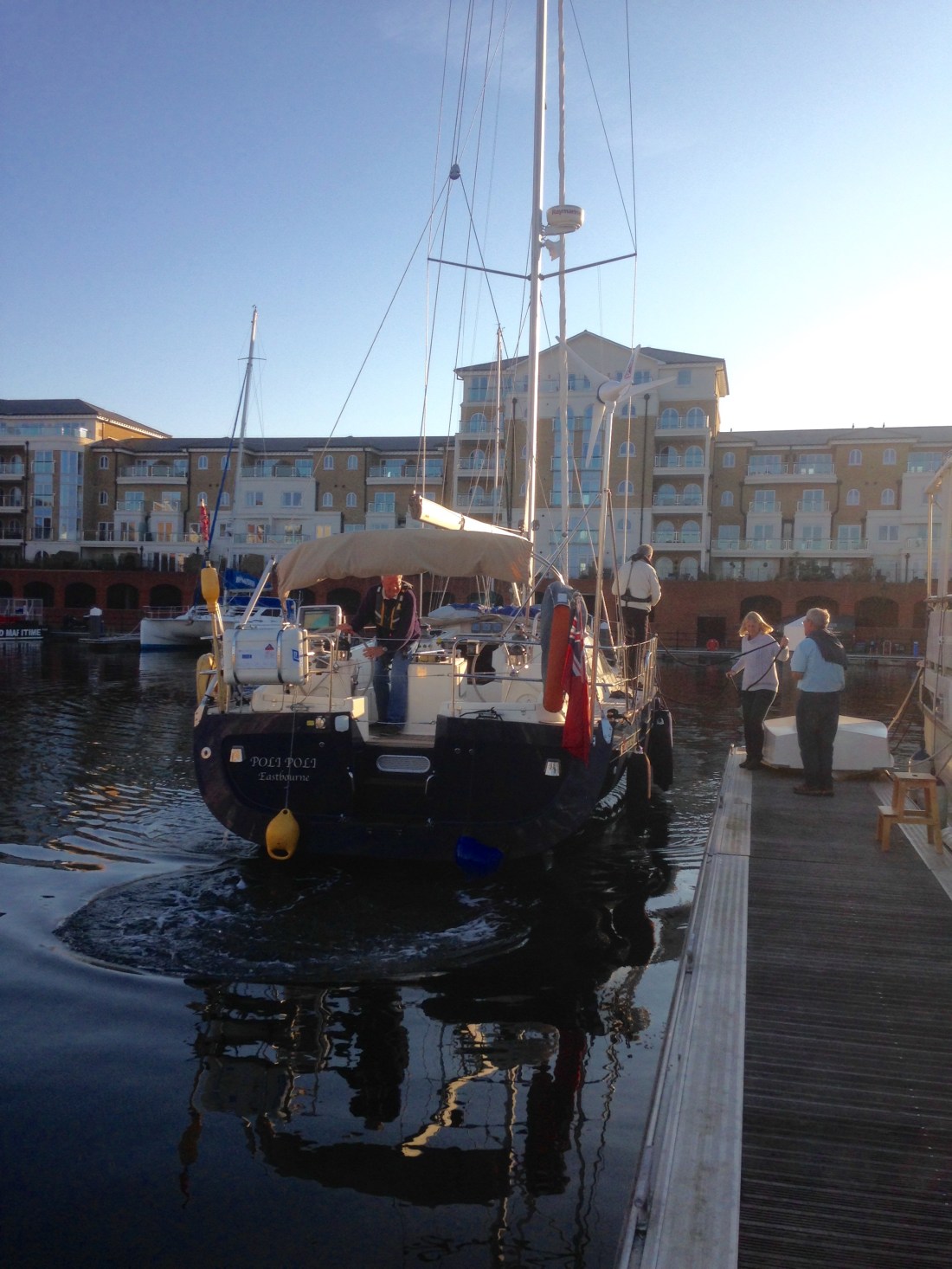 017BDEDA-C5F7-42E2-9FF3-E6348FCB8806