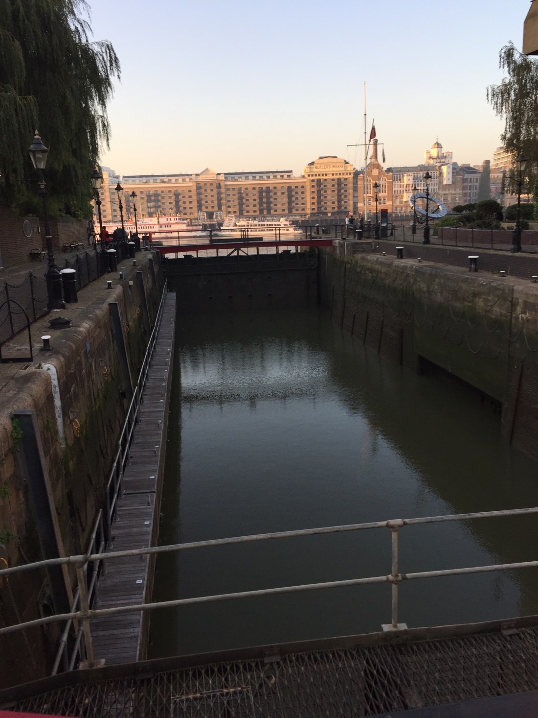 C37F4CF9-8709-4DC8-9024-36C9610E96C6